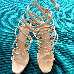 Like new straps heels